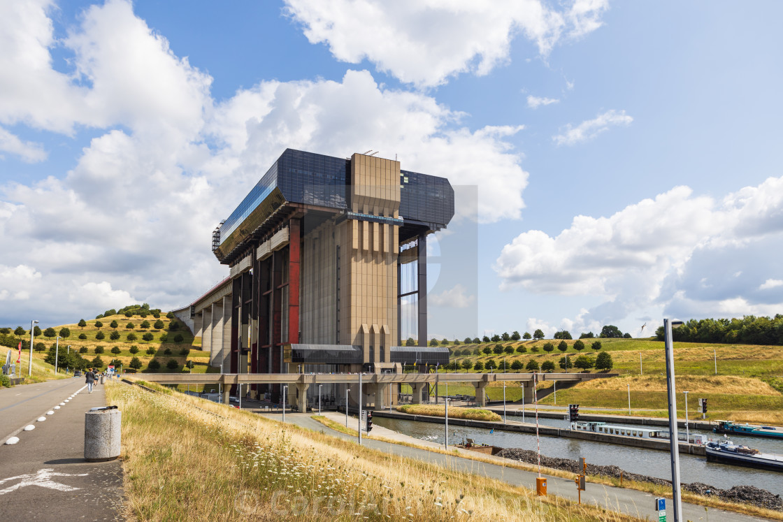 "Strépy-Thieu boat lift" stock image