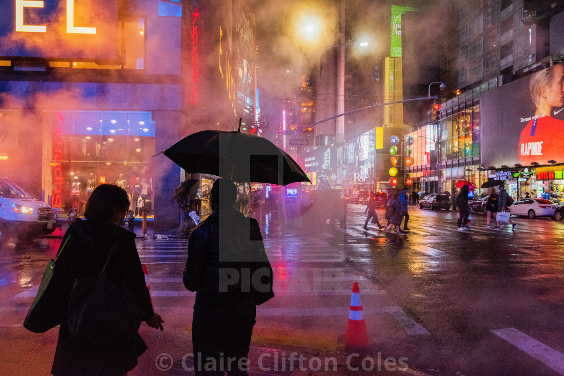 "Time Square In The Rain" by Claire Clifton Coles - £31.00 "Time Square In The Rain" stock image