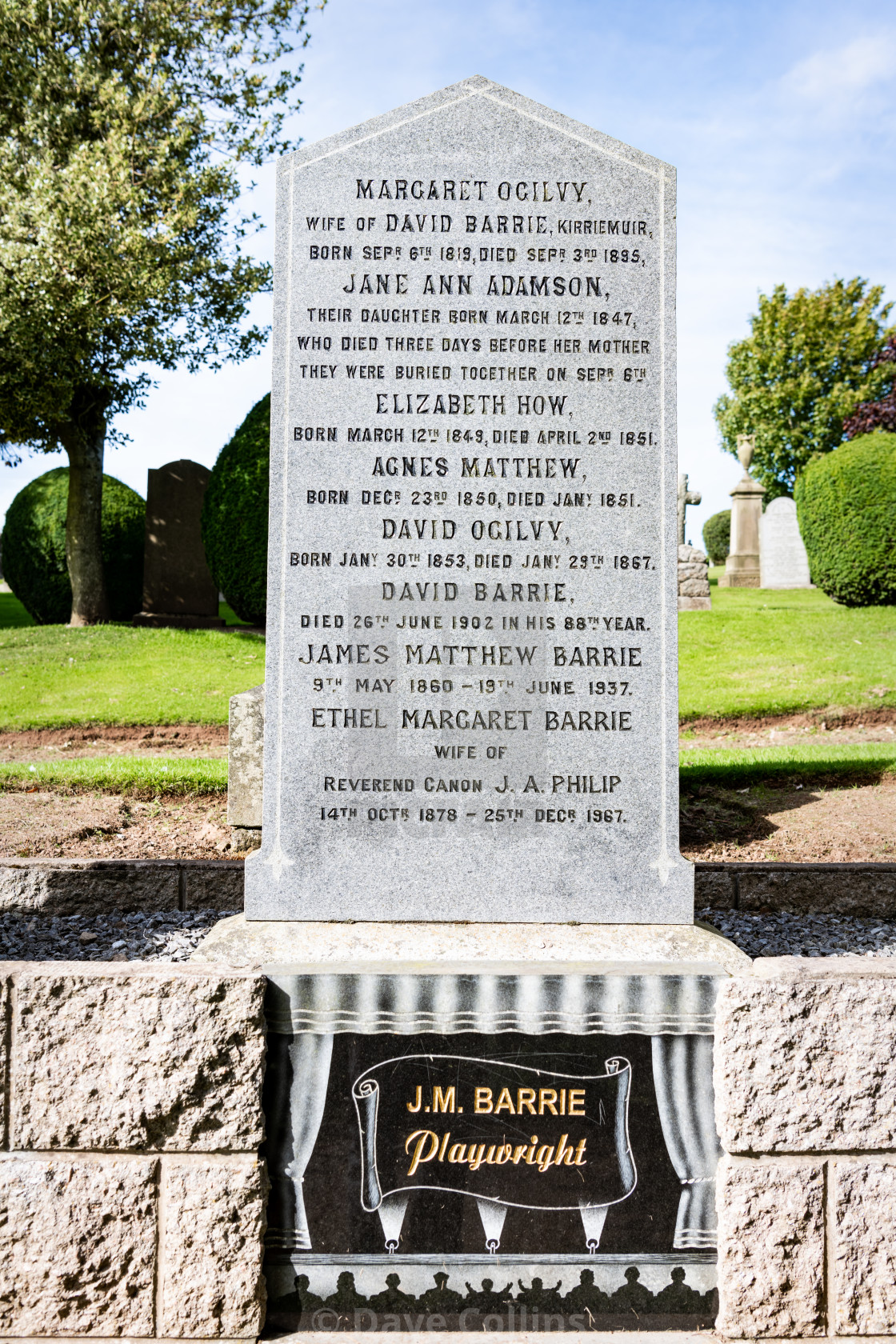 "The Grave of J M Barrie, Kirriemuir Graveyard, Kirriemuir, Scotland" stock image