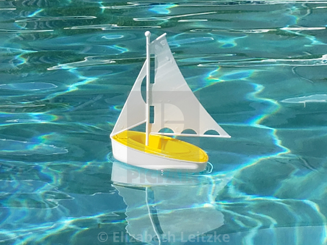 toy boat that floats