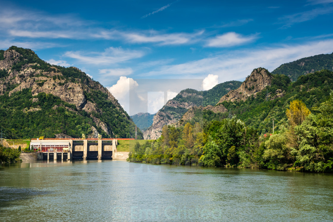 olt river in carpathian mountains romania license for 12 40 on