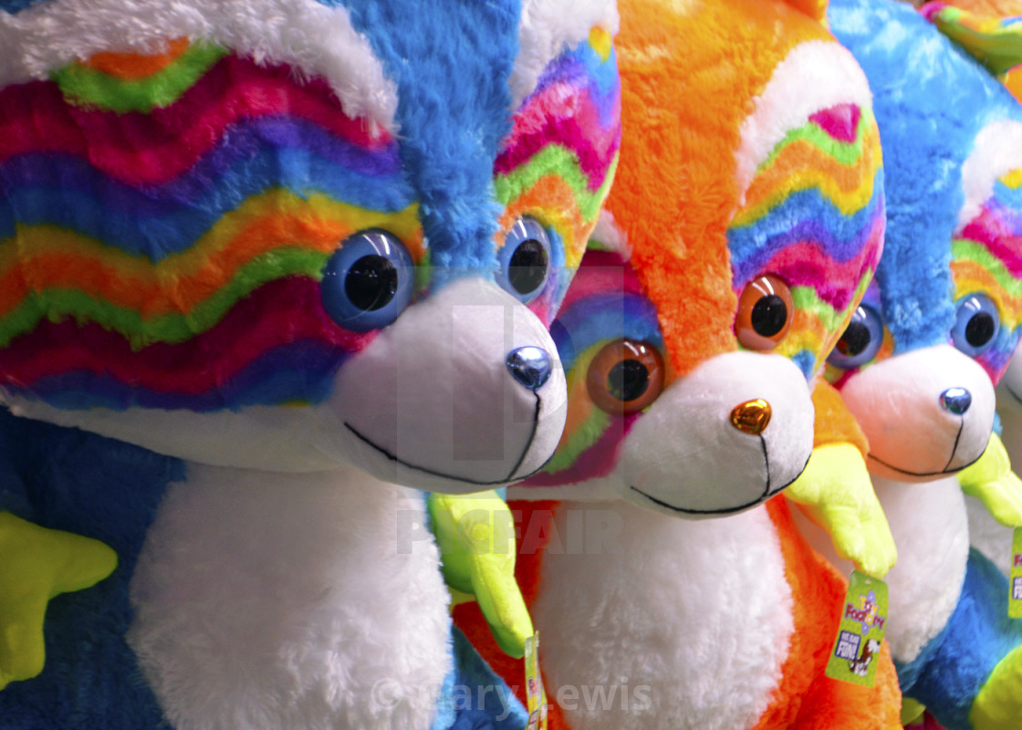 giant carnival stuffed animals