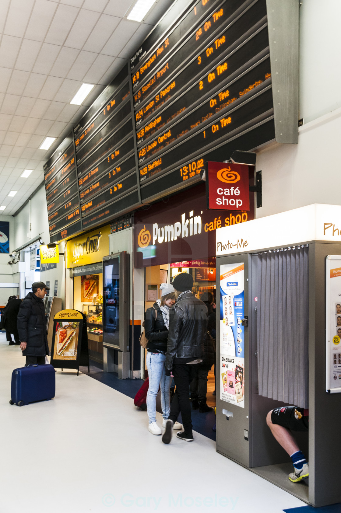 Concourse At Leicester Railway Station License Download Or Print For 29 76 Photos Picfair