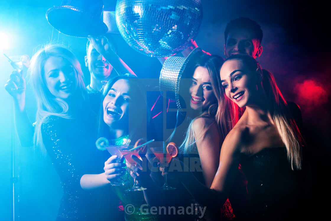 Dance Party With Group People Dancing And Disco Ball. - License.