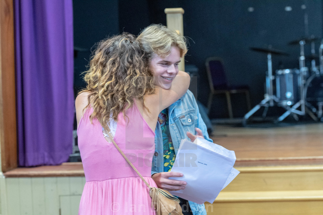 "Students receive GCSE results at Becket Keys School Brentwood Es" stock image