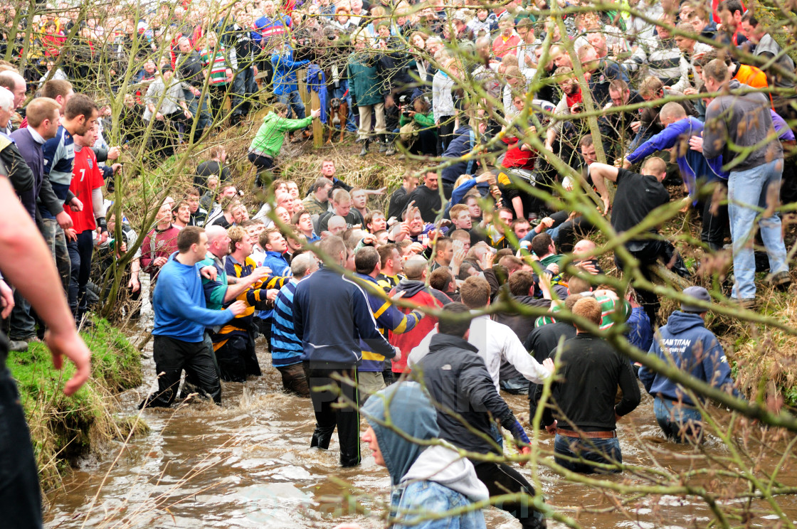 Որոնք են դրանք Shrovetide- ի խաղերը Որոնք են դրանք Shrovetide- ի խաղերը