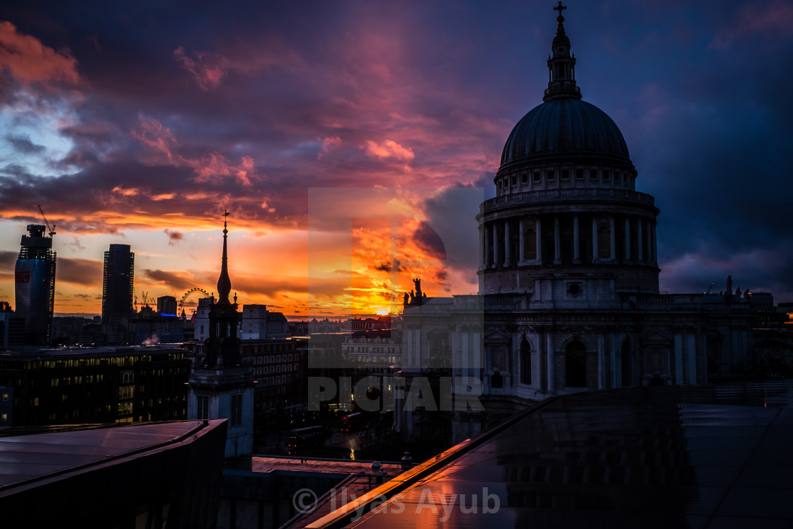 "St Paul's Cathedral" stock image