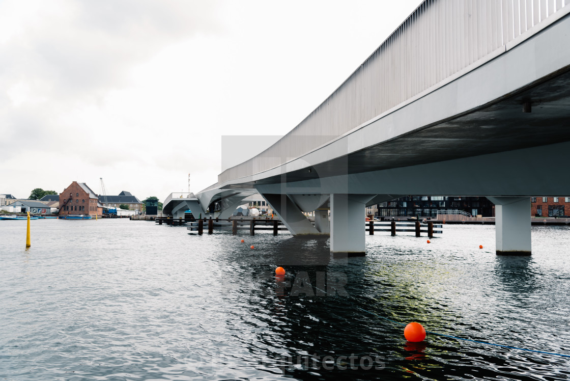 "Inderhavnsbroen, the Inner Harbour Bridge, is a bridge across th" stock image