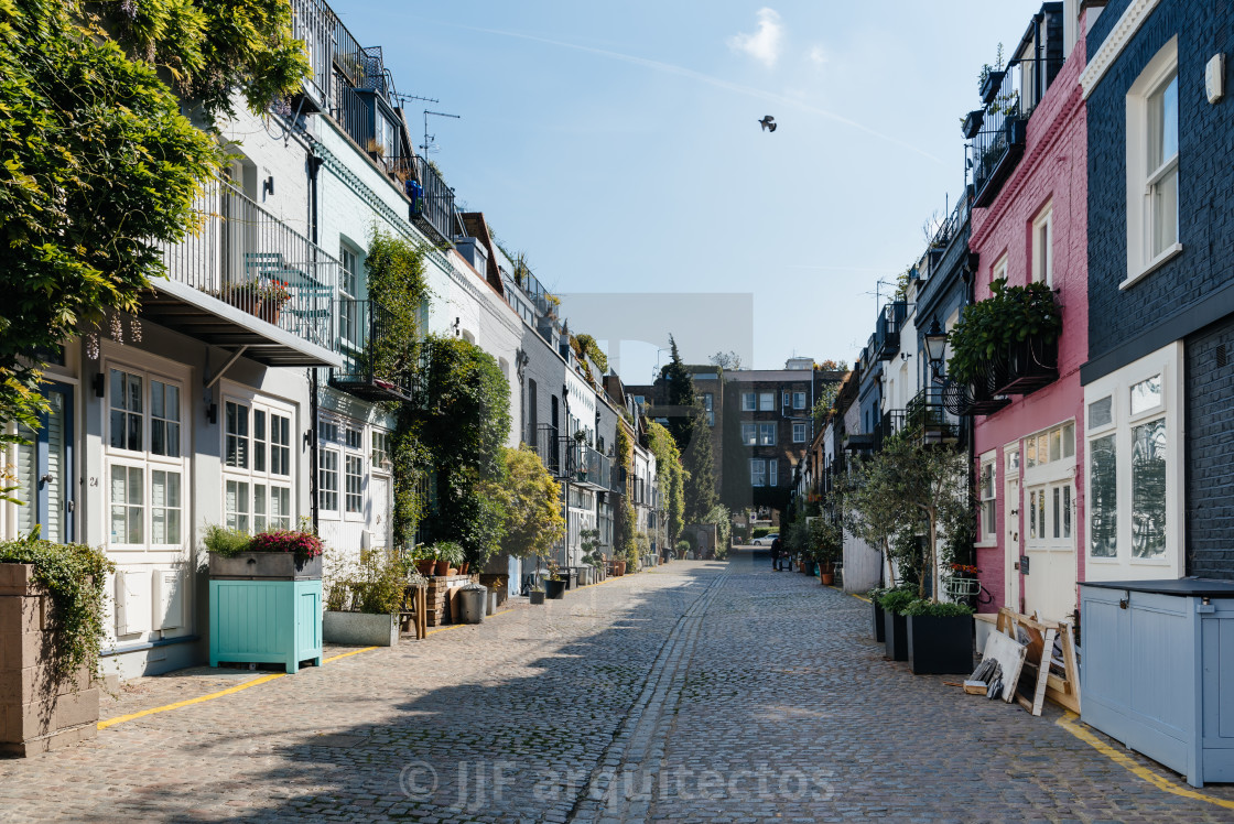 "View of the picturesque St Lukes Mews alley in London" stock image