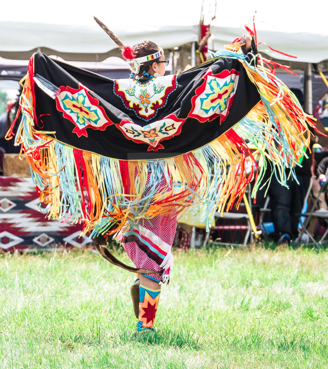 "NATIVE AMERICAN DANCING WITH BEAUTIFUL SHAWL" by JOHN MOUNT - £20.00 "NATIVE AMERICAN DANCING WITH BEAUTIFUL SHAWL" stock image