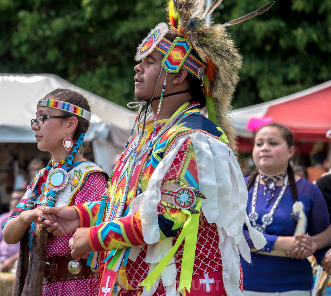"YOUNG NATIVE AMERICAN MAN DANCING" by JOHN MOUNT - £20.00 "YOUNG NATIVE AMERICAN MAN DANCING" stock image