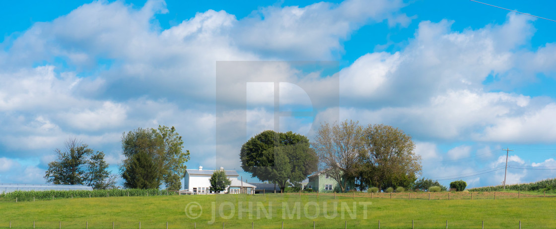 "AMISH FARM IN PENNSYLVANIA" by JOHN MOUNT - $25.10 "AMISH FARM IN PENNSYLVANIA" stock image