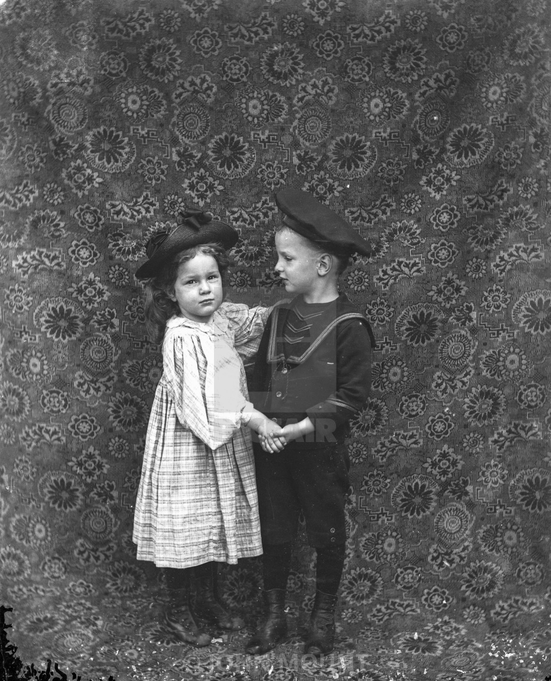 "VINTAGE PORTRAIT OF CHILDREN DANCING" by JOHN MOUNT - £20.00 "VINTAGE PORTRAIT OF CHILDREN DANCING" stock image