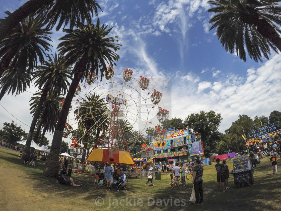Moomba Festival Melbourne License Download Or Print For 4 95 Photos Picfair It is celebrated during the labour day long weekend (over four days, from friday to the second monday in march). https www picfair com pics 09882845 moomba festival melbourne