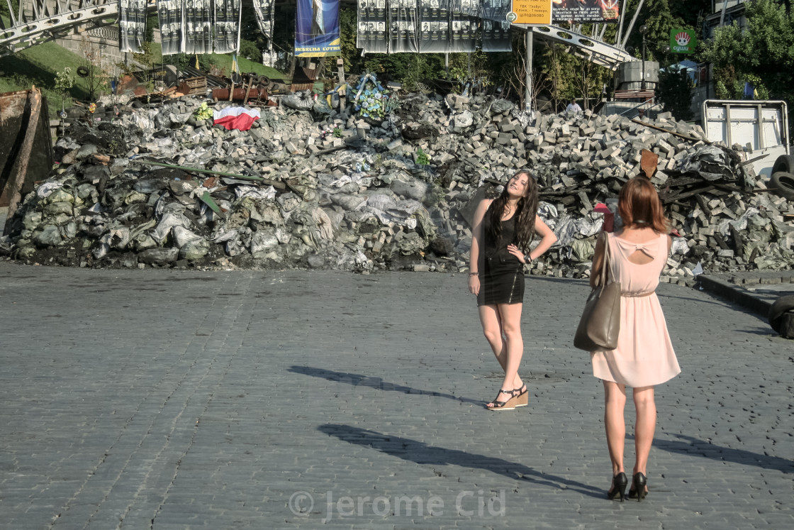 kiev ukraine august 5 2014 young girls posing in front of one