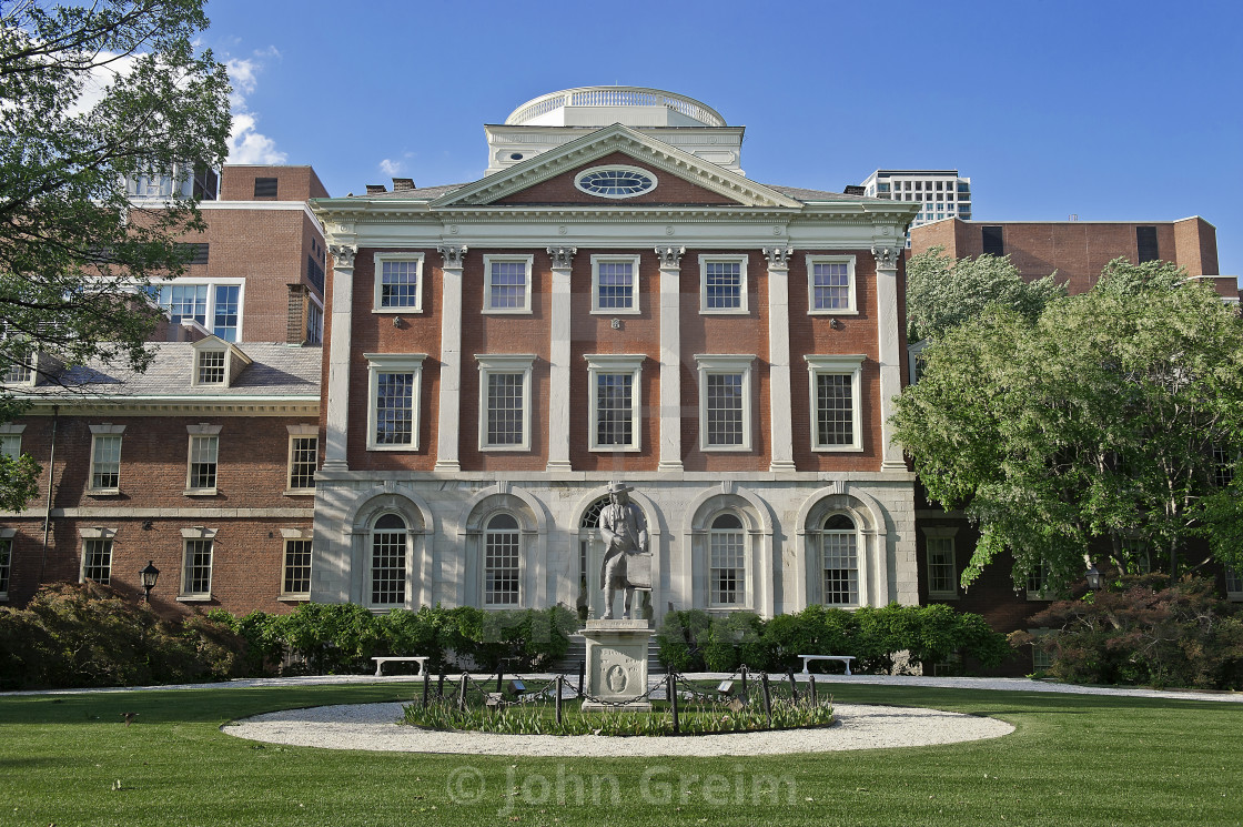 Pennsylvania Hospital Pennsy Is A Hospital Philadelphia Pennsylvania Usa Circa 1756 First Hospital In The Usa License Download Or Print For 31 00 Photos Picfair