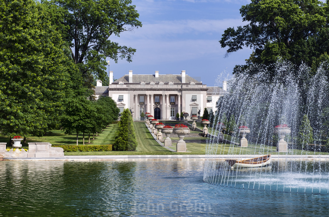 Nemours Mansion And Gardens Wilmington Delaware Usa License