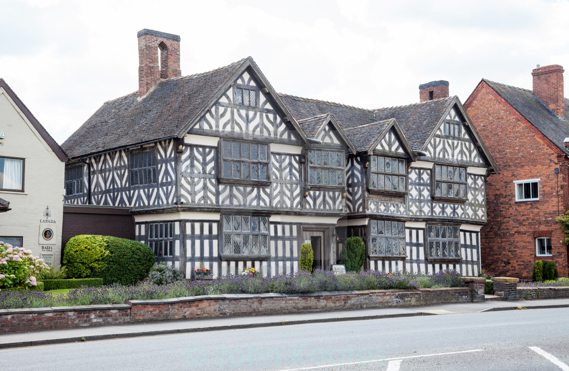 Churche S Mansion Is A Timber Framed Black And White Elizabethan