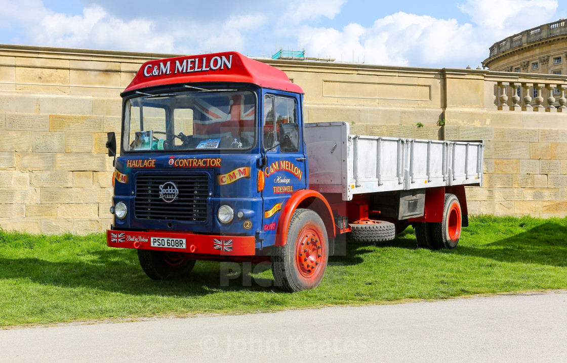 "A 1976 or 1977 Seddon 13-4 lorry, truck or commercial vehicle re" stock image