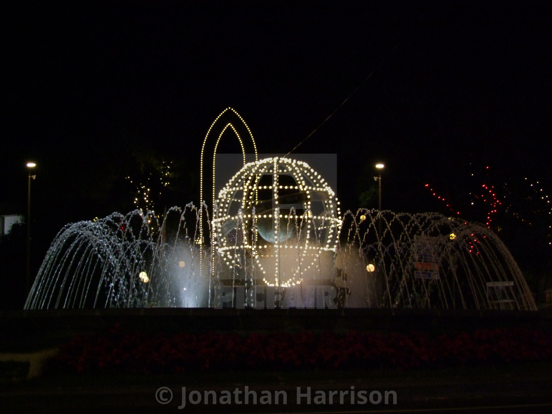 "Rotunda do Infante Fountain" by Jonathan Harrison - $12.46 "Rotunda do Infante Fountain" stock image