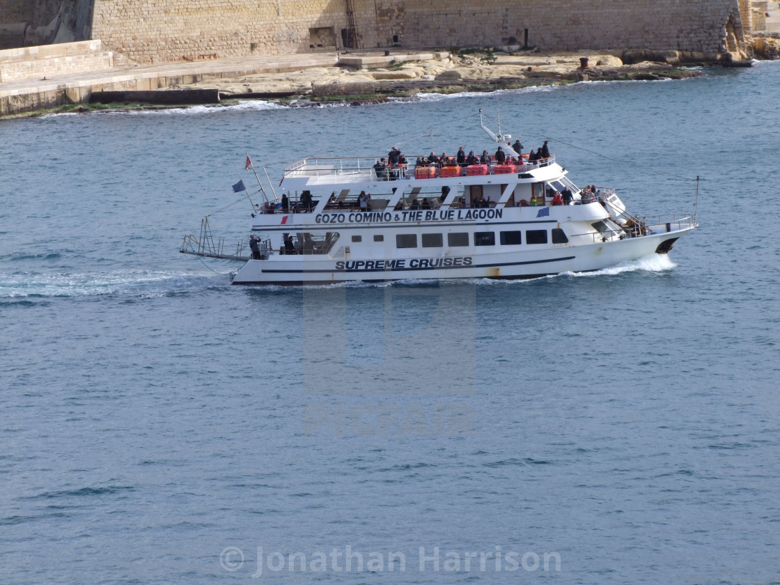 "Supreme Cruises Boat, Dockyard Creek" by Jonathan Harrison - $12.44 "Supreme Cruises Boat, Dockyard Creek" stock image