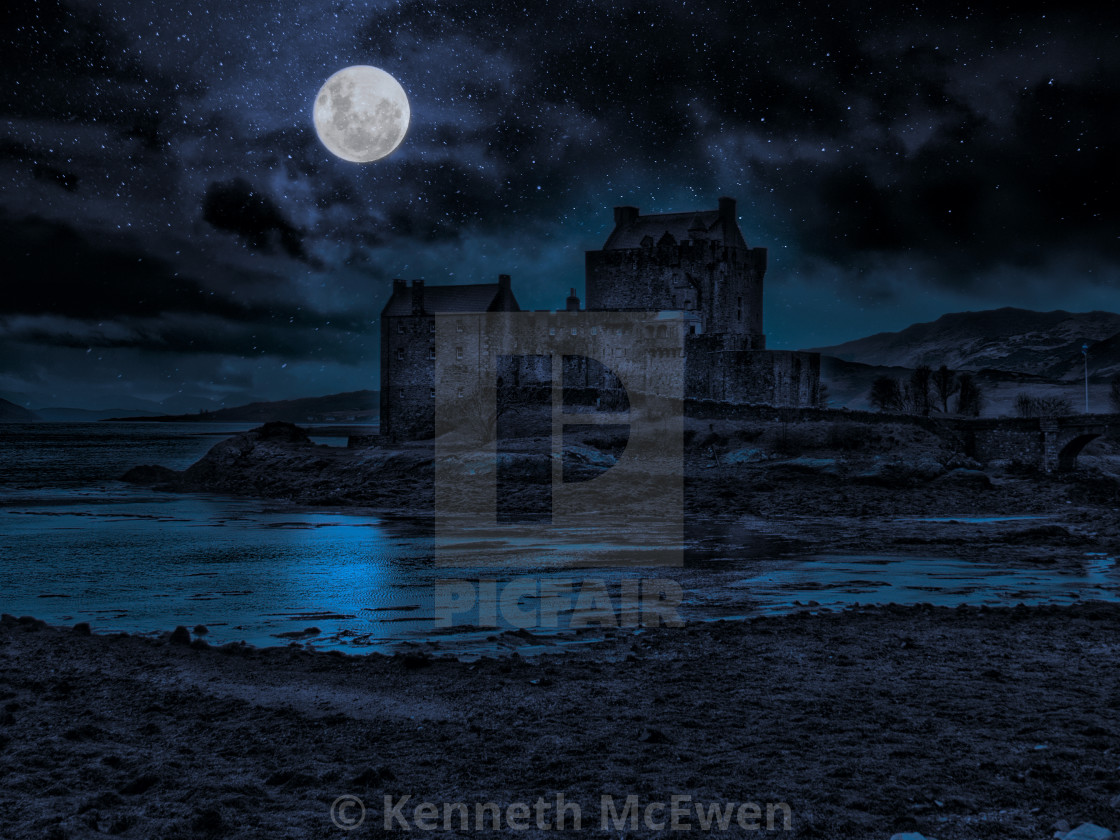 Moon Over Eilean Donan Castle License Download Or Print For 24 80 Photos Picfair