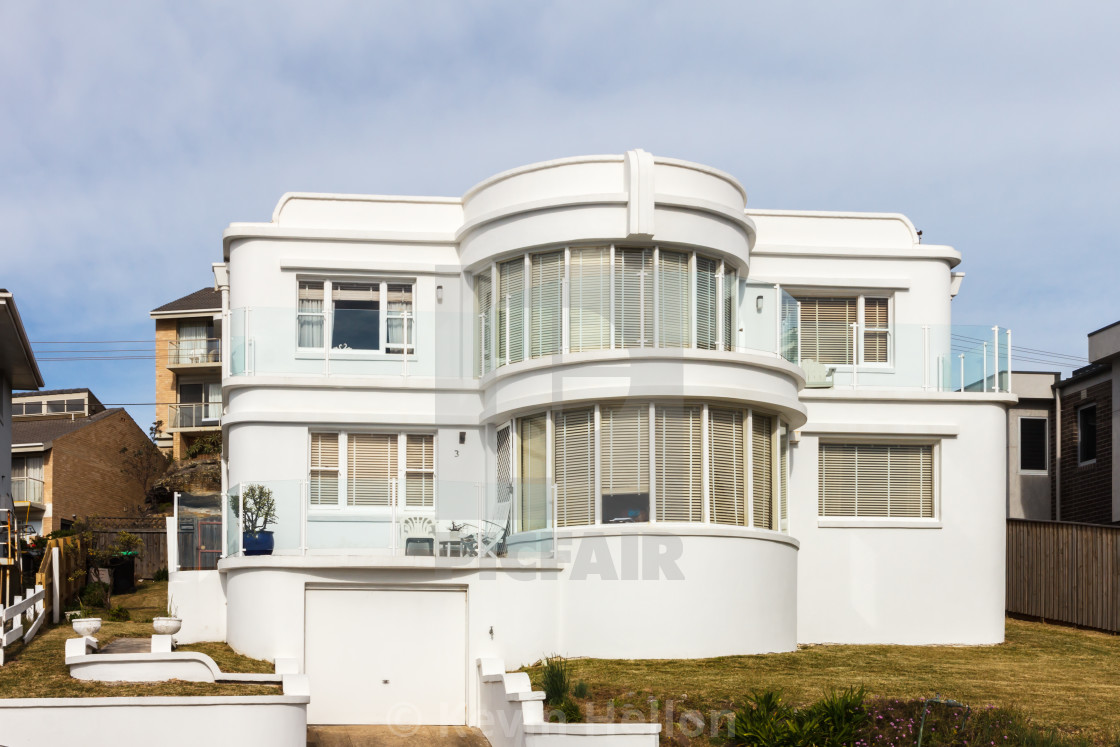 Art Deco Style House On The Coast At Curl Curl License Download