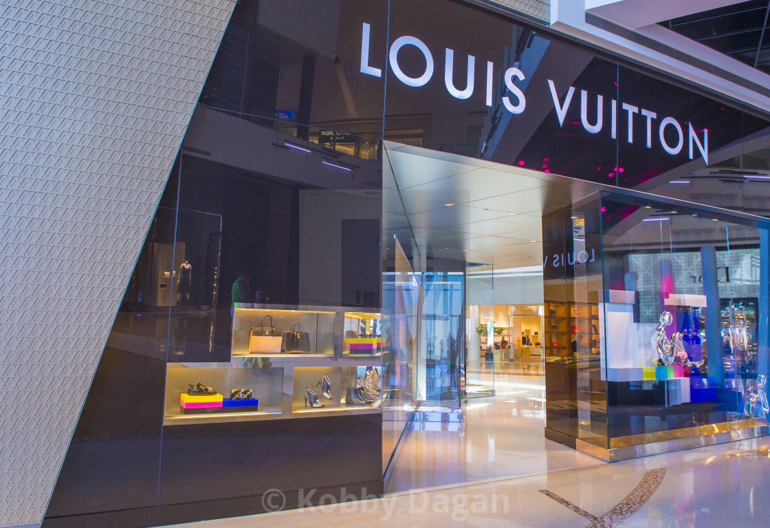 Louis Vuitton @ Citycenter Las Vegas - Commercial 