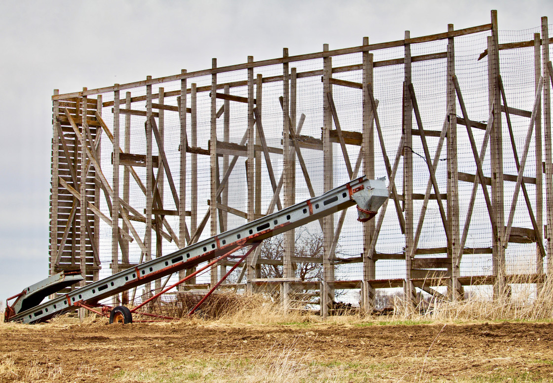 Classic Fifties Corn Crib With Elevator License Download Or Print For 6 20 Photos Picfair