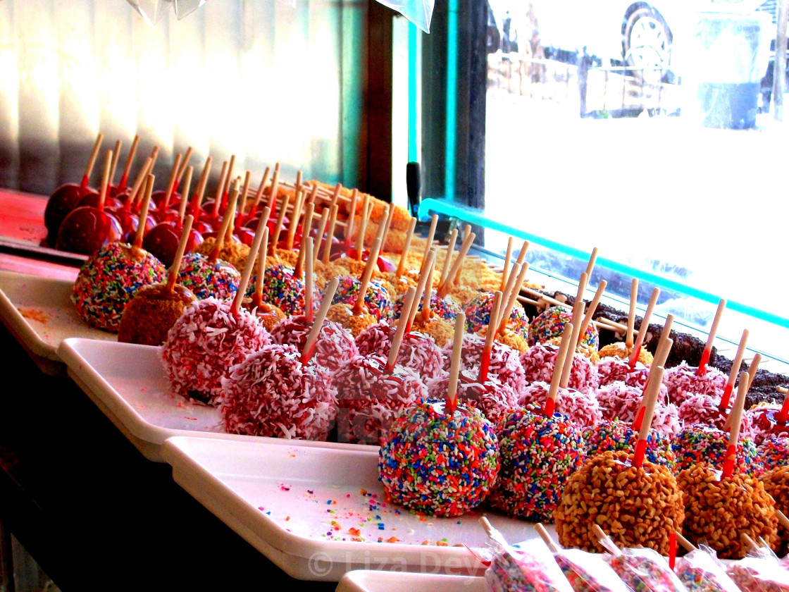 Candy Apples Williams Candy Window Surf Avenue Coney Island License Download Or Print For 17 78 Photos Picfair