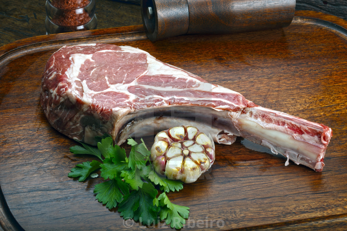 Стейк томагавк это. Рибай тибон томагавк. Рибай томагавк. Стейк томагавк это. Рибай томагавк.