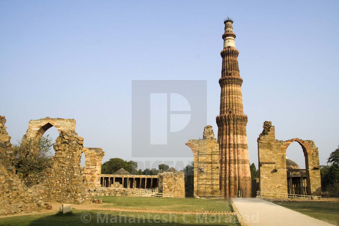 Structures Around Qutub Minar License Download Or Print For 7 44 Photos Picfair ✓ free for commercial use ✓ high quality images. picfair