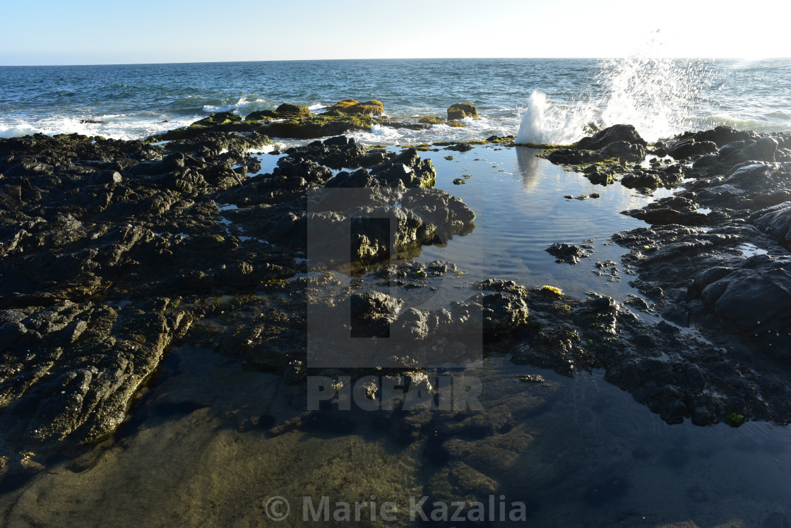 "Pacific Ocean rocky coastal tidal pools Baja, Mexico" by Marie Kazalia - £12.40 "Pacific Ocean rocky coastal tidal pools Baja, Mexico" stock image