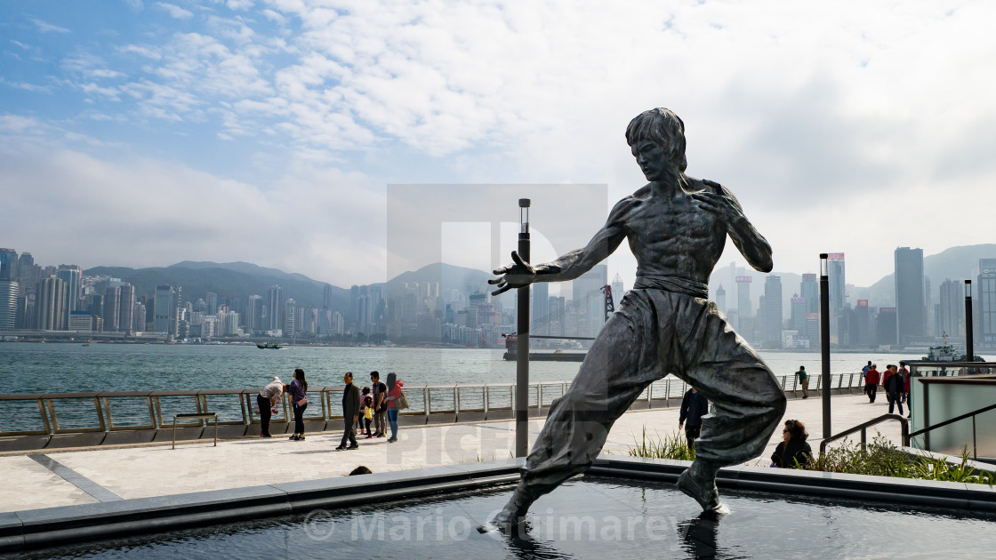 Bruce Lee Statue, Hong Kong - License, download or print for £ | Photos  | Picfair