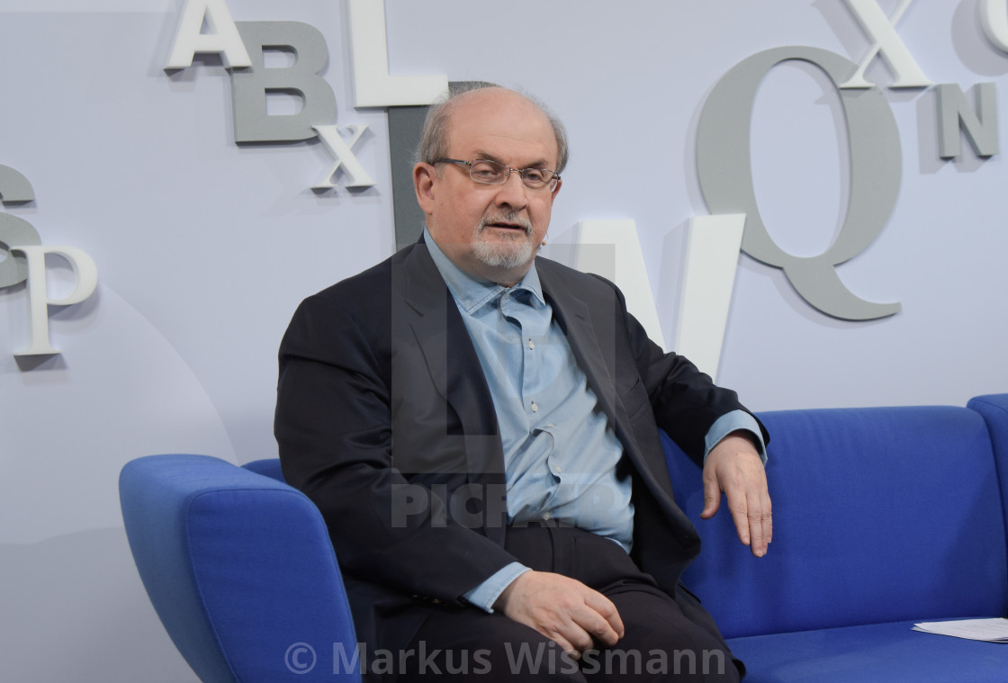 Salman Rushdie Novelist At Blaues Sofa Regarding His Book The Golden License Download Or Print For 8 68 Photos Picfair