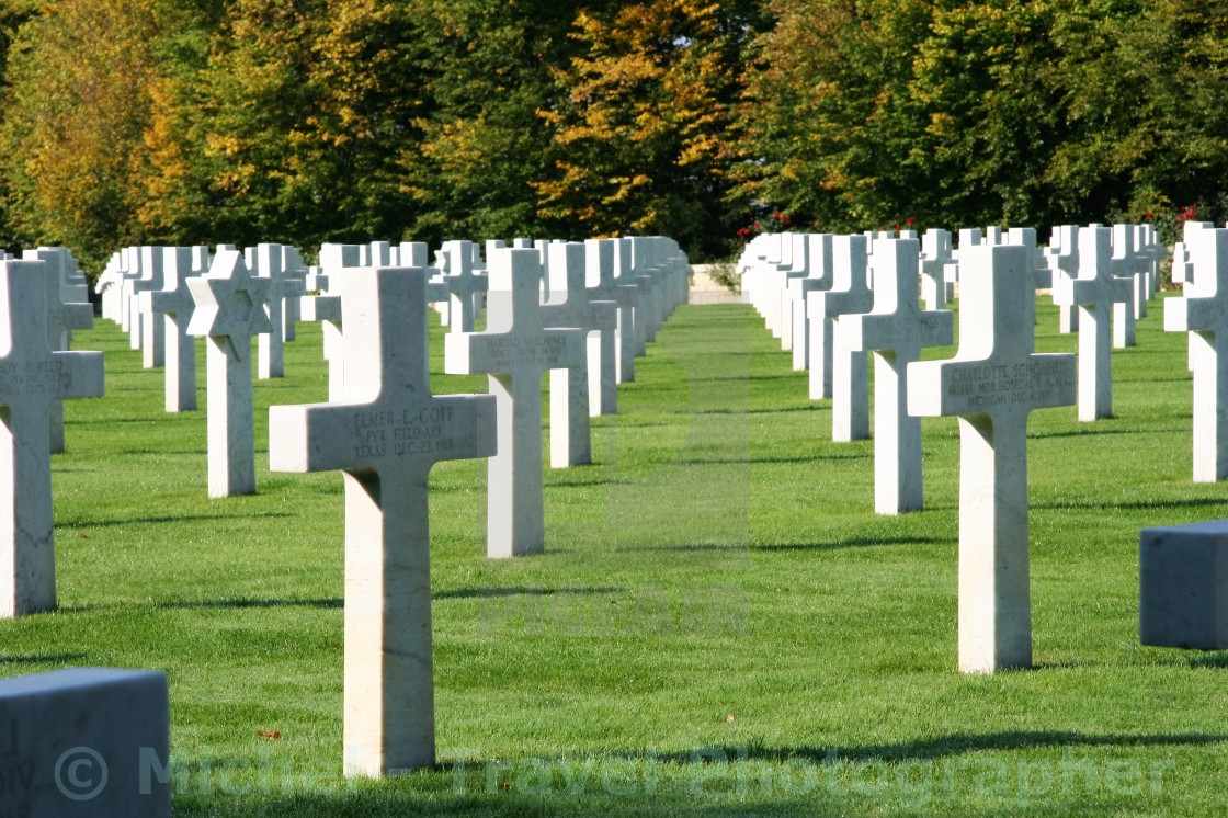 "Saint-Mihiel American Cemetery" by Michel - Travel Photographer - £16.62 "Saint-Mihiel American Cemetery" stock image
