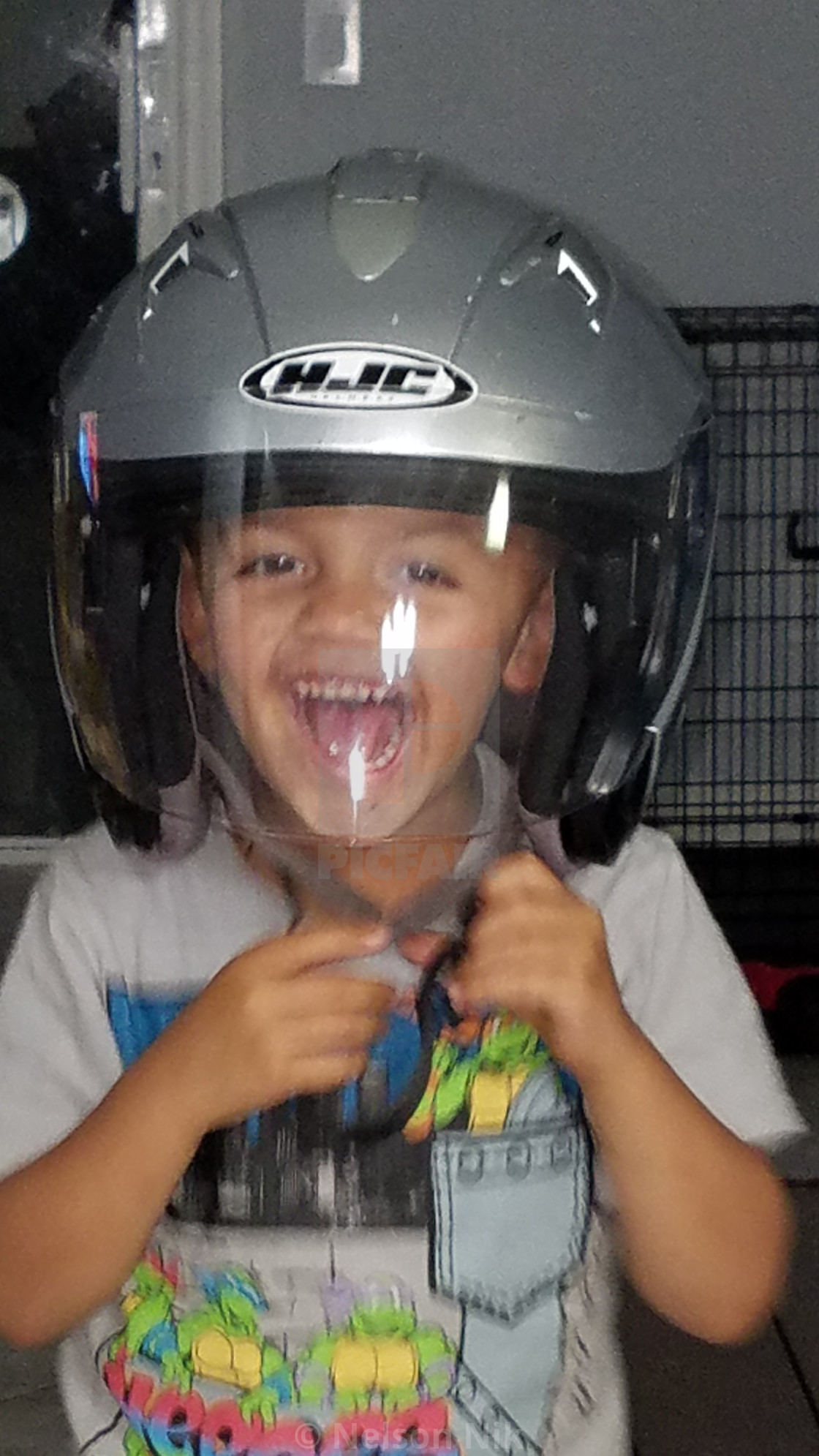 small boy helmet