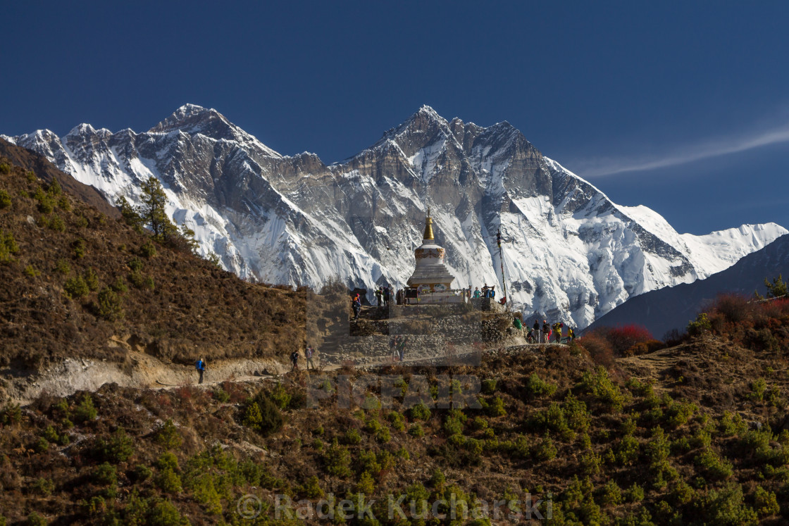 "Traverse above Namche Bazaar en-route to Everest Base Camp" stock image