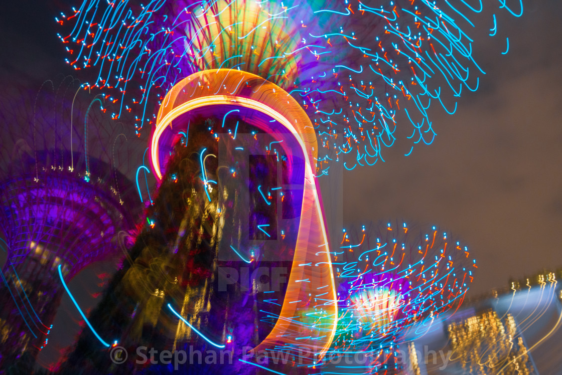 Supertree Grove Gardens By The Bay Singapore License