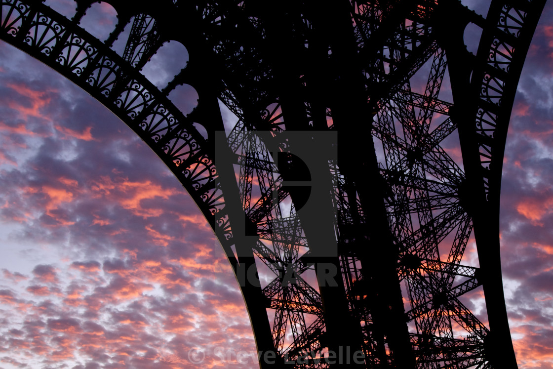 "Sunrise at Eiffel Tower, Paris" by Steve Lavelle - $15.31 "Sunrise at Eiffel Tower, Paris" stock image