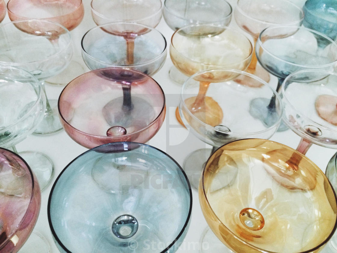 vintage champagne coupe glasses