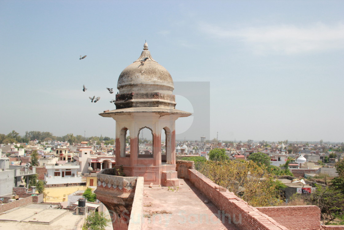Sultanpur Lodhi Sarai License Download Or Print For 12 40 Photos Picfair Yuezyilda kuruldugu tahmin edilen ve yuezyillar boyunca siyaset, din. https www picfair com pics 0133598 sultanpur lodhi sarai