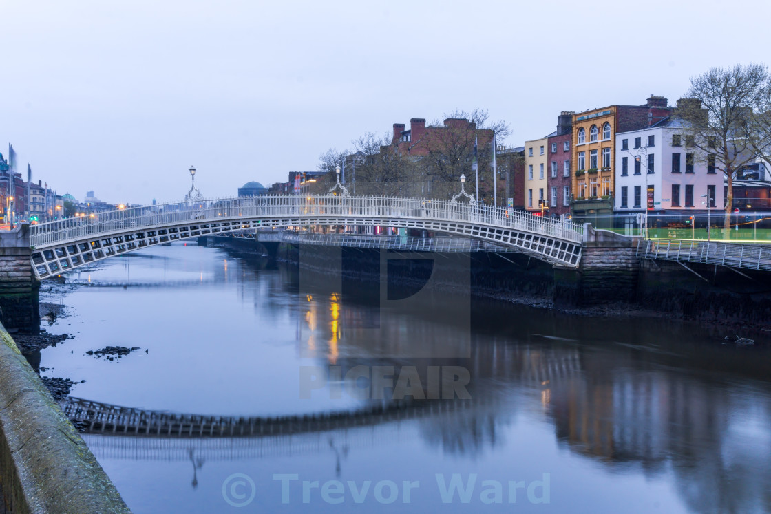 Ha Penny Bridge At Sunset Or Sunrise License Download Or Print For 3 50 Photos Picfair