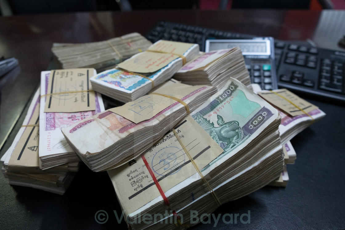 A Pile Of Myanmar Kyats License Download Or Print For 4 96 Photos Picfair