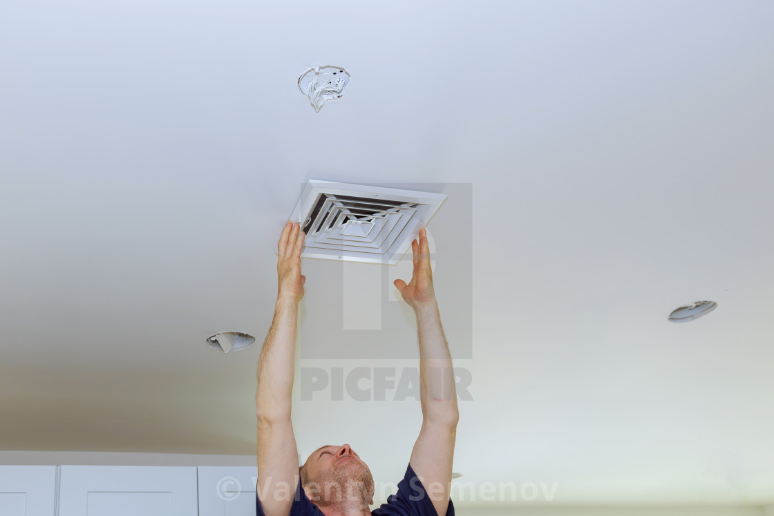 Ceiling Mounted Air Conditioner New White Air Conditioning
