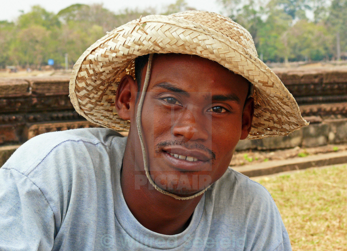 "STREET VENDOR" stock image