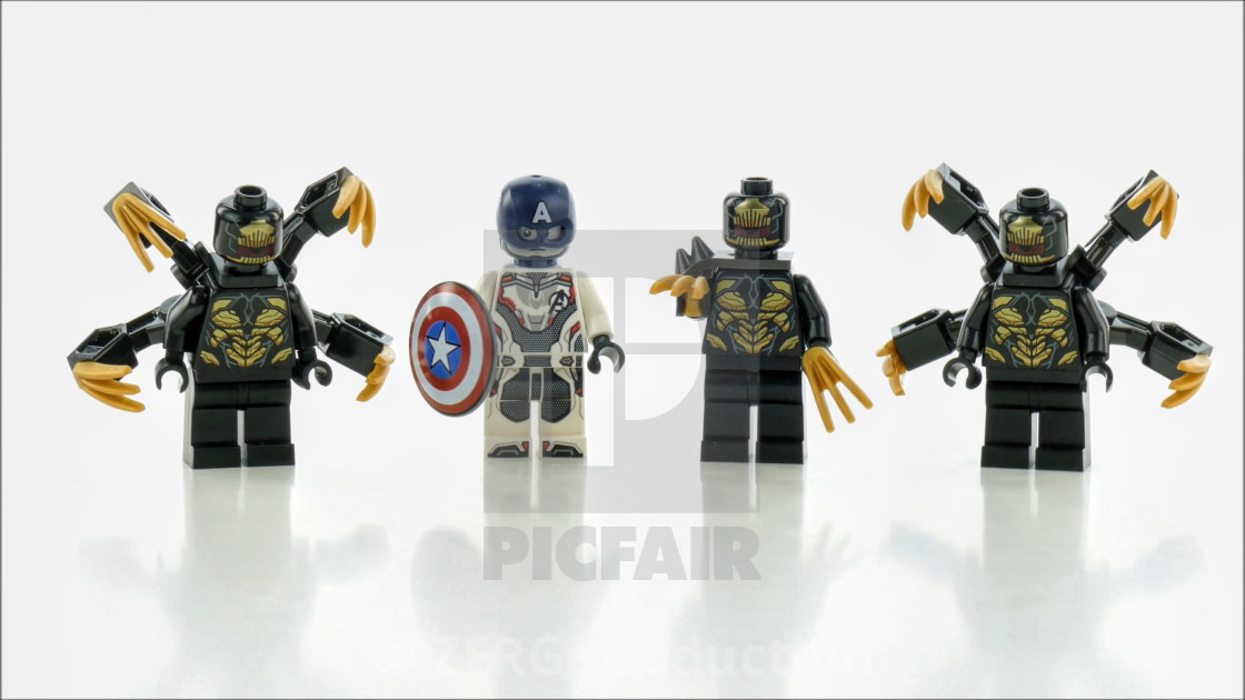 A Set Of Lego Photos Of Details Avengers Endgame 2019 Toys