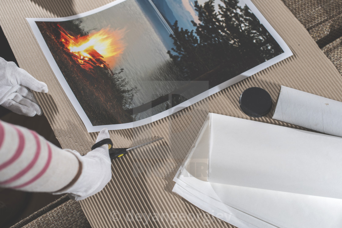 "Packaging of printed wall art picture" by deyangeorgiev - $4.48 "Packaging of printed wall art picture" stock image