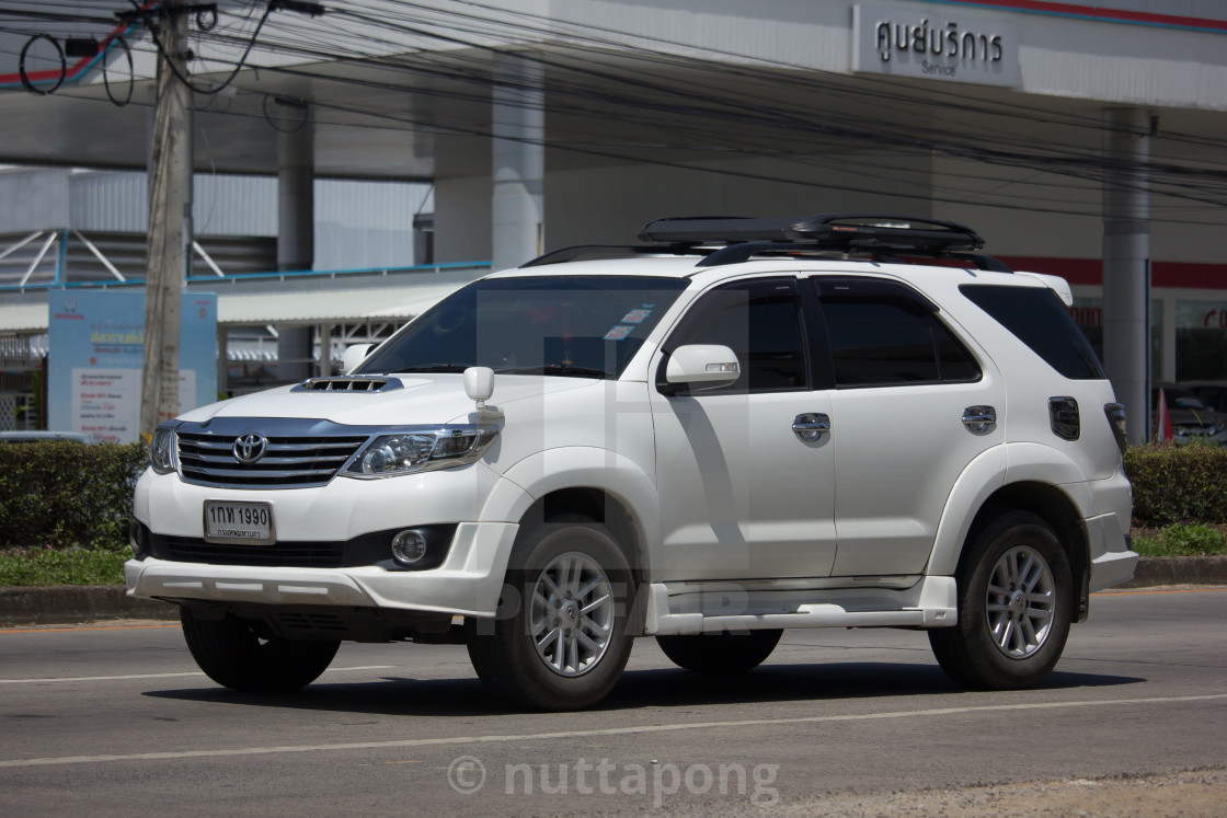 Fortuner Car Wallpaper Full Hd Download