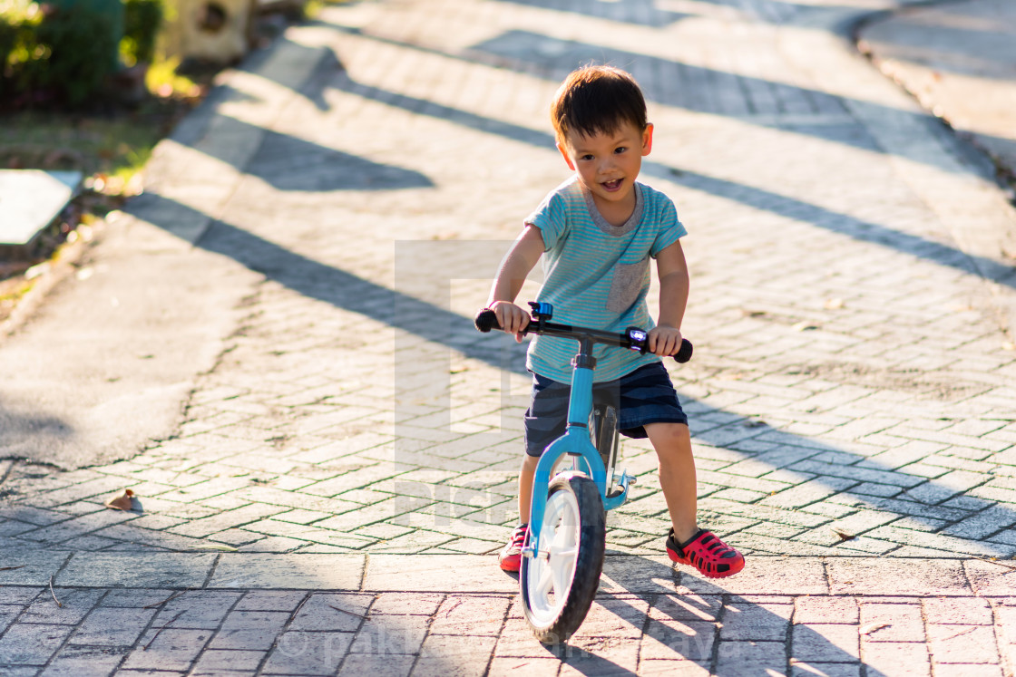 street boy balance bike